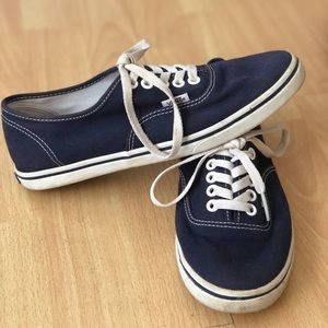 Navy blue vans